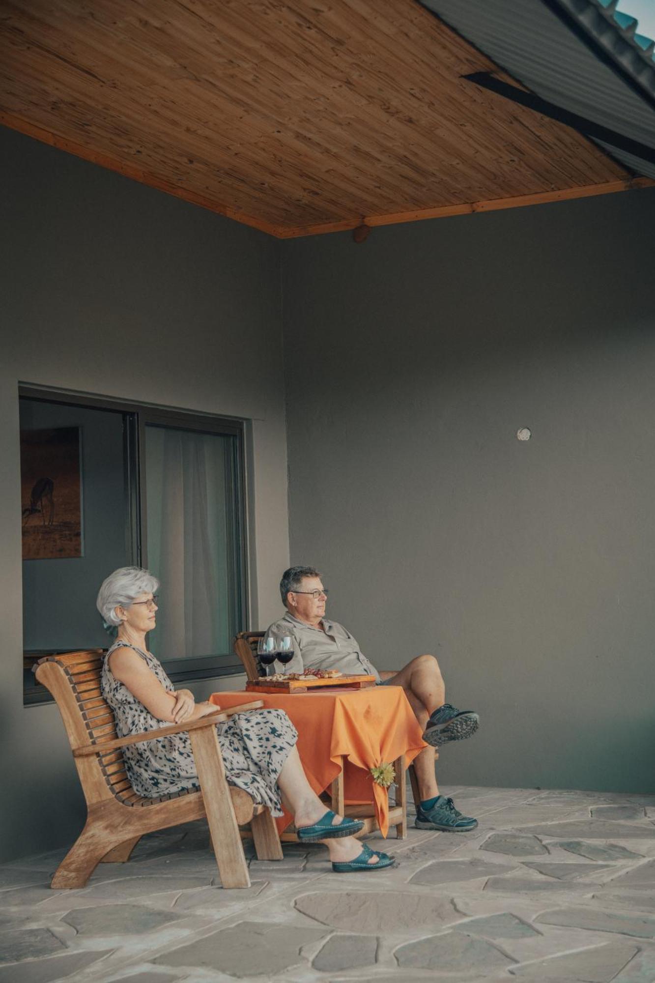 Africa Awaits Lodge & Safaris Gobabis Dış mekan fotoğraf