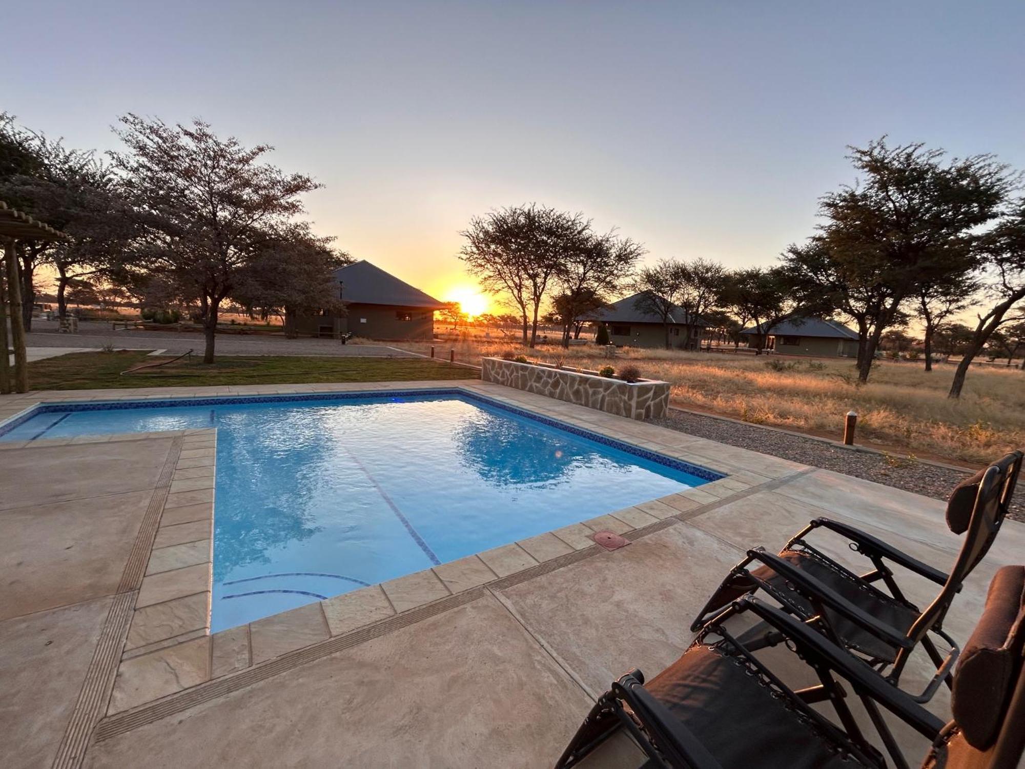 Africa Awaits Lodge & Safaris Gobabis Dış mekan fotoğraf